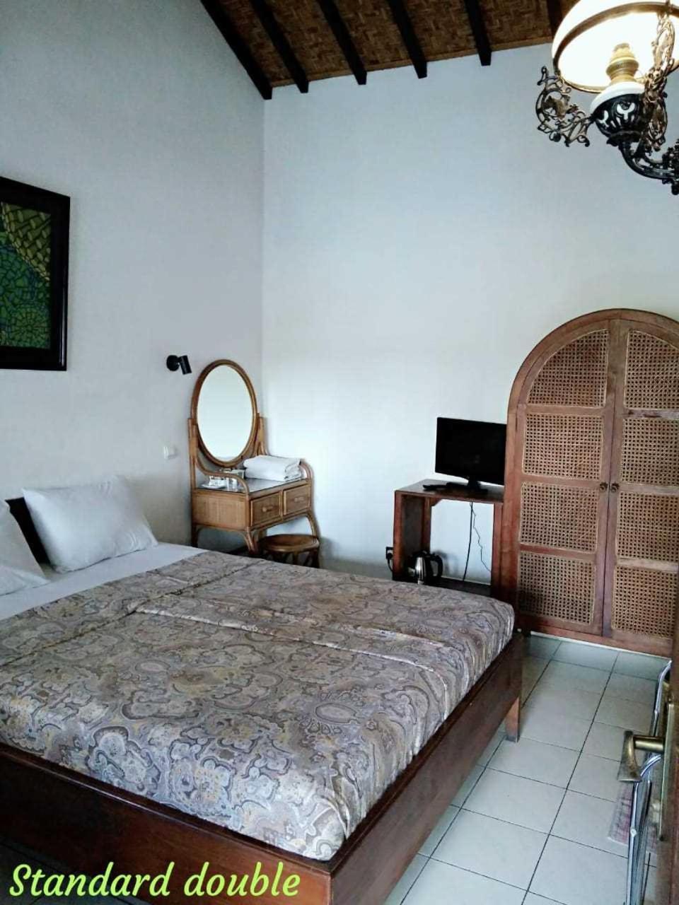 Bladok Hotel & Restaurant Yogyakarta Exterior photo