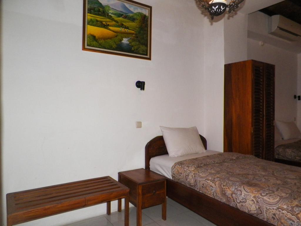Bladok Hotel & Restaurant Yogyakarta Exterior photo