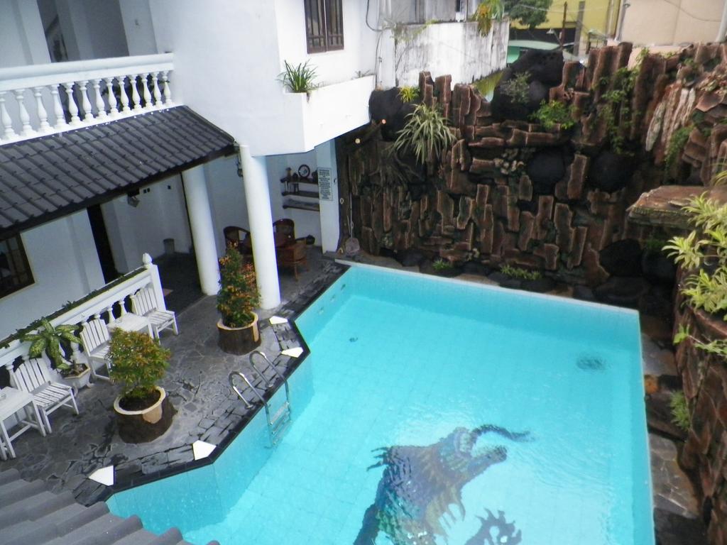 Bladok Hotel & Restaurant Yogyakarta Exterior photo
