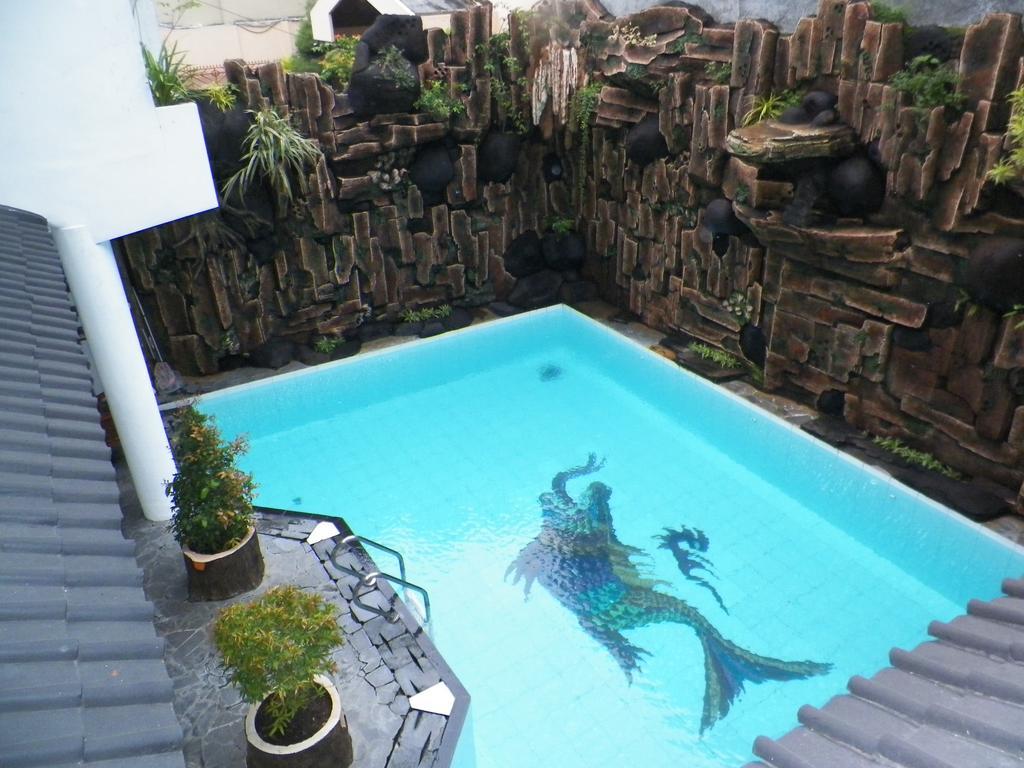 Bladok Hotel & Restaurant Yogyakarta Exterior photo